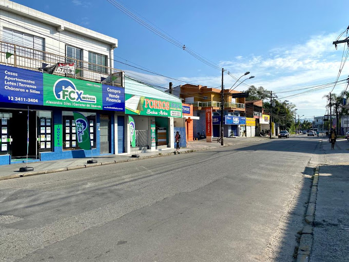 Imagem da frente do estabelecimento FCX Imóveis.
